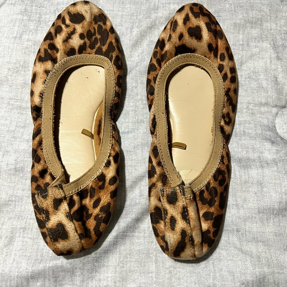 Size 7.5 ballet flats faded glory